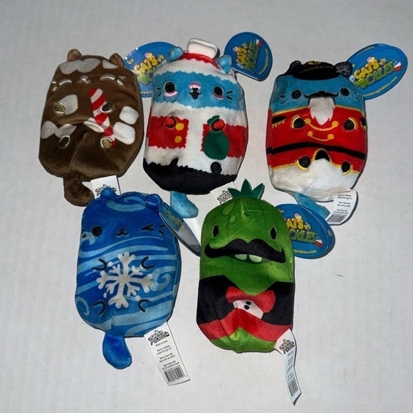 NWT Cats VS Pickles 5 Piece Beanie Bundle - Picture 1 of 6